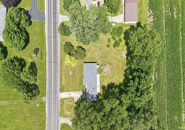 Homes for sale in North Manchester, IN | 12081 N St Rd 15 Hwy, North Manchester, IN 46962 | MLS# 202626728