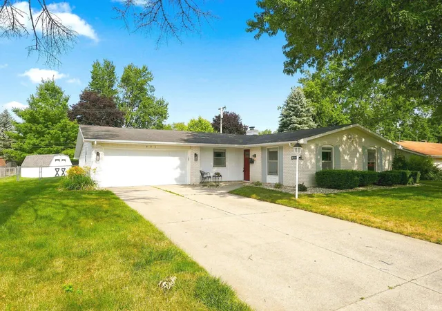 Photo 1 of Sale Pending at 601 Greenbriar Blvd, Auburn, IN 46706 | MLS# 202626733 | Listing updated on 2026-07-17