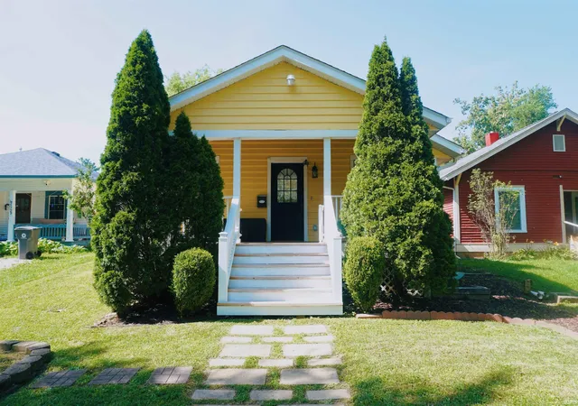 Photo 1 of Manufactured home for sale at 726 W Allen St, Bloomington, IN 47403 | MLS# 202626734 | Listing updated on 2026-08-18
