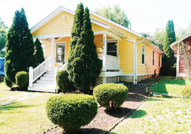 Photo 2 of Manufactured home for sale at 726 W Allen St, Bloomington, IN 47403 | MLS# 202626734 | Listing updated on 2026-08-18