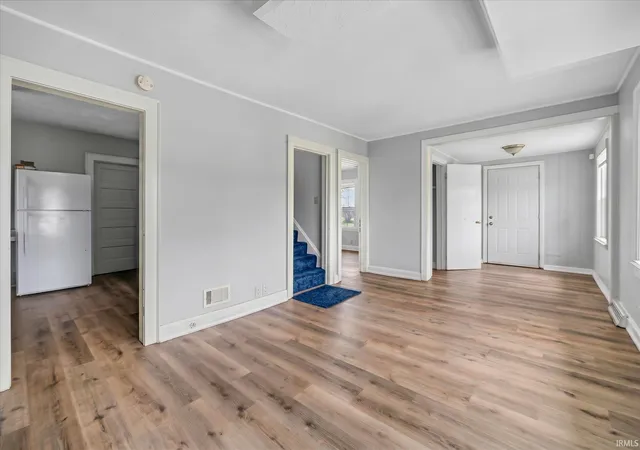 Photo 2 of Sale Pending at 601 E Irvington Ave, South Bend, IN 46614 | MLS# 202626742 | Listing updated on 2026-07-22