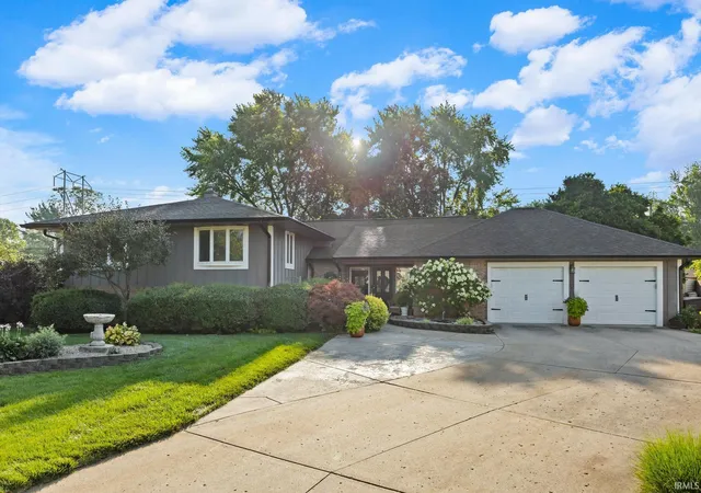 1st image of 1711 Hemlock Rd, Lafayette, IN 47905 | MLS# 202626751
