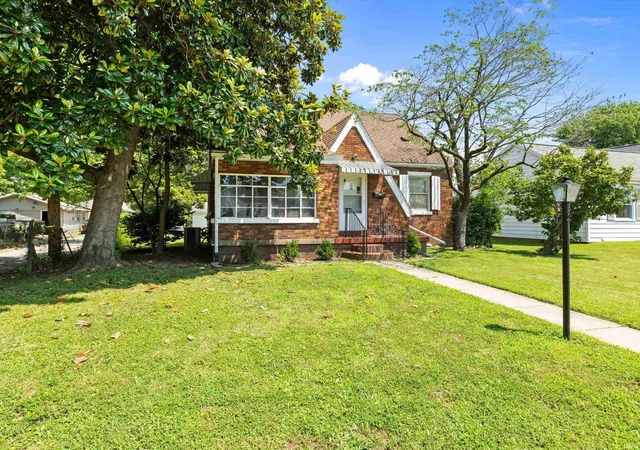 Photo 2 of Sale Pending at 1900 E Michigan St, Evansville, IN 47711 | MLS# 202626755 | Listing updated on 2026-09-01