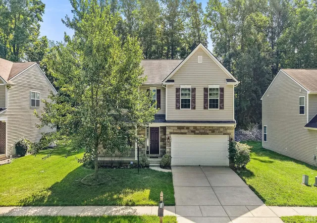 1st image of 3433 S Glasgow Cir, Bloomington, IN 47403 | MLS# 202626771