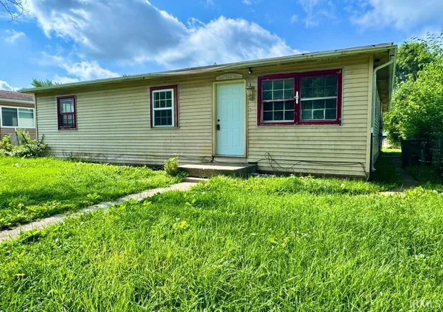 Photo 2 of Manufactured home for sale at 1501 Michigan St, New Castle, IN 47362 | MLS# 202626778 | Listing updated on 2026-07-07