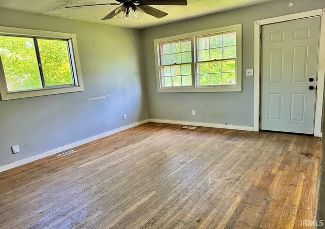Photo 4 of Manufactured home for sale at 1501 Michigan St, New Castle, IN 47362 | MLS# 202626778 | Listing updated on 2026-07-07