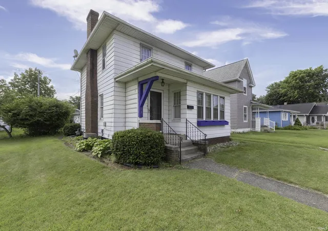 Homes for sale in Mishawaka, IN | 437 Park Ave, Mishawaka, IN 46545 | MLS# 202626780