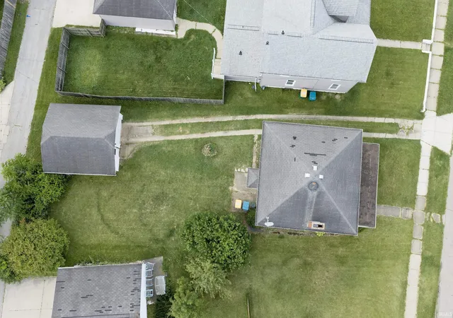 Homes for sale in Mishawaka, IN | 437 Park Ave, Mishawaka, IN 46545 | MLS# 202626780