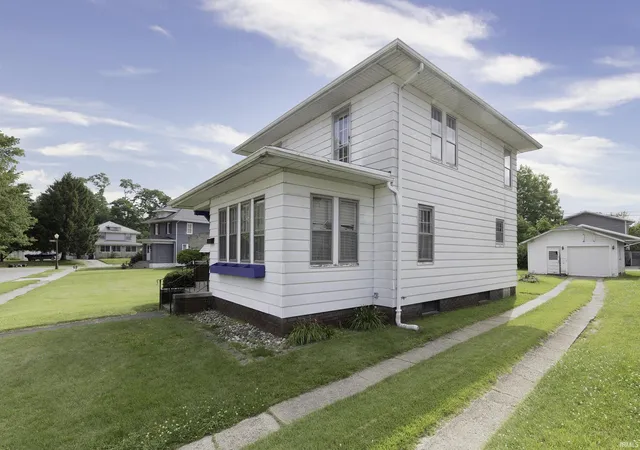 Homes for sale in Mishawaka, IN | 437 Park Ave, Mishawaka, IN 46545 | MLS# 202626780