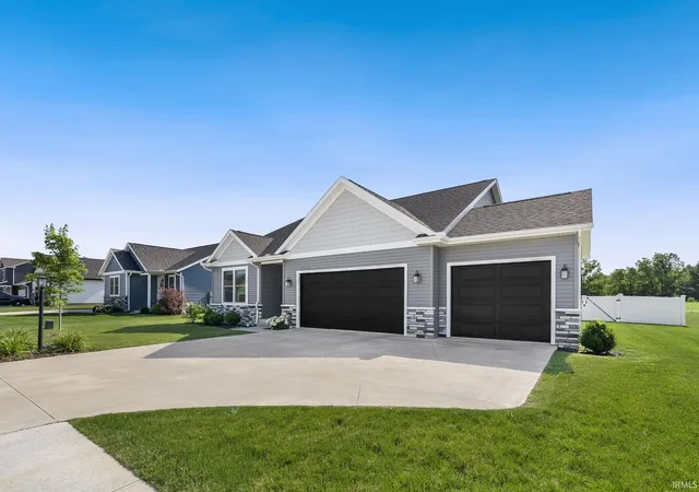 4th image of 450 N Eastfield Cir, Milford, IN 46542 | MLS# 202626791