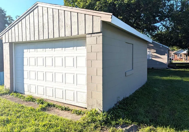 Photo 2 of Sale Pending at 1510 W 11th Street, Marion, IN 46953 | MLS# 202626794 | Listing updated on 2026-07-13