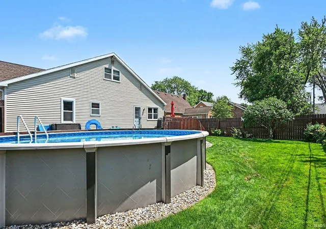 Photo 4 of Sale Pending at 221 N Maryland St, Bremen, IN 46506 | MLS# 202626802 | Listing updated on 2026-07-21