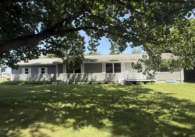 Homes for sale in Rochester, IN | 2309 Meiser Dr, Rochester, IN 46975 | MLS# 202626803