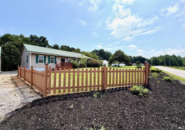 Photo 3 of Manufactured home for sale at 938 Mcfadden Ridge Rd, Bedford, IN 47421 | MLS# 202626806 | Listing updated on 2026-07-15