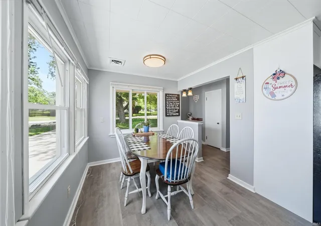 Photo 4 of Sale Pending at 2110 Springfield Ave, Fort Wayne, IN 46805 | MLS# 202626816 | Listing updated on 2026-07-15