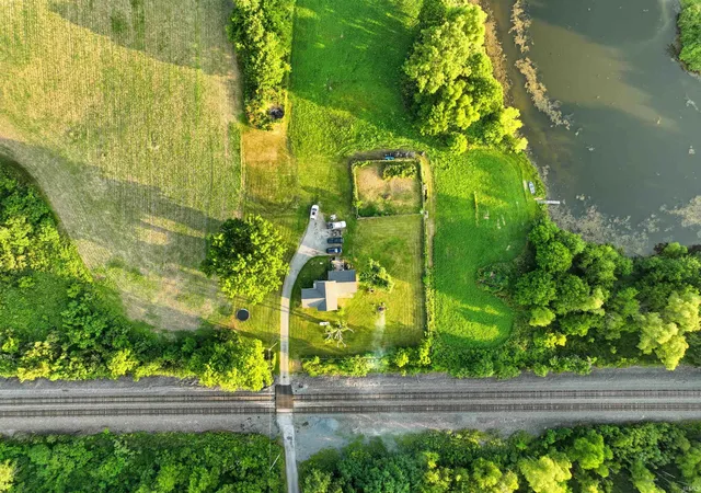 3rd image of 0276 Us 6 Hwy, Corunna, IN 46730 | MLS# 202626825