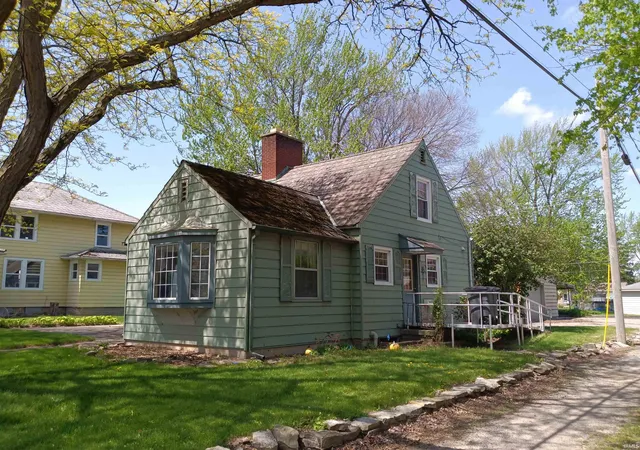 5th image of 916 W Monroe St, Decatur, IN 46733 | MLS# 202626831