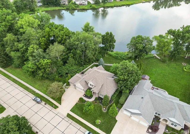 3rd image of 550 N Admirals Pointe Dr, Lafayette, IN 47909 | MLS# 202626852