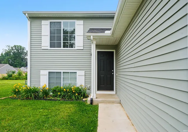 Photo 3 of Manufactured home for sale at 26670 Durness Woods Dr, South Bend, IN 46628 | MLS# 202626857 | Listing updated on 2026-09-08