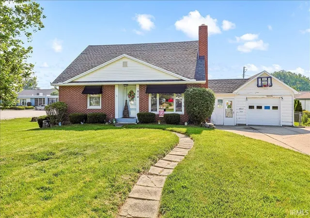 2nd image of 814 N Columbia St, Union City, IN 47390 | MLS# 202626879