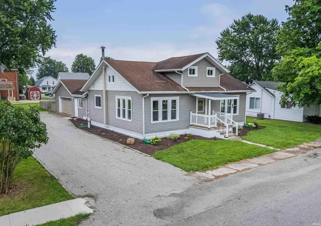 1st image of 5909 N Lincoln St, Uniondale, IN 46791 | MLS# 202626891