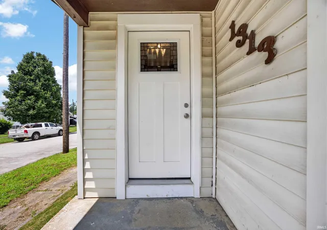 4th image of 1313 22Nd St, Bedford, IN 47421 | MLS# 202626900