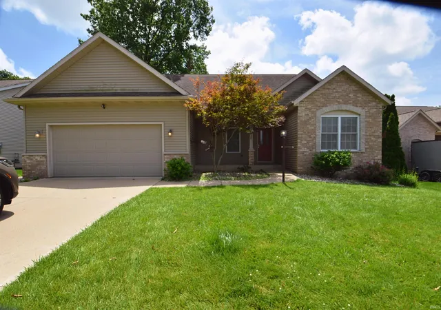 Photo 1 of Manufactured home for sale at 18416 Summer Wind Ln, South Bend, IN 46637 | MLS# 202626906 | Listing updated on 2026-08-21