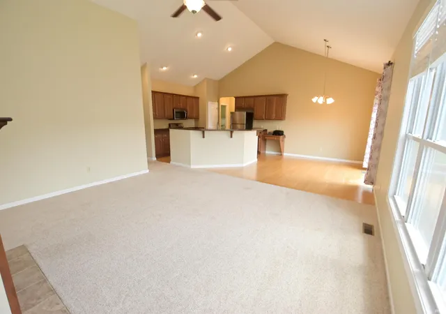 Photo 3 of Manufactured home for sale at 18416 Summer Wind Ln, South Bend, IN 46637 | MLS# 202626906 | Listing updated on 2026-08-21