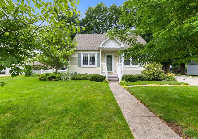 Homes for sale in Goshen, IN | 413 S Riverside Blvd, Goshen, IN 46526 | MLS# 202626921