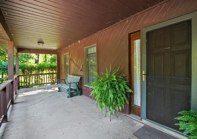 4th image of 10416 State Road 120, Middlebury, IN 46540 | MLS# 202626923