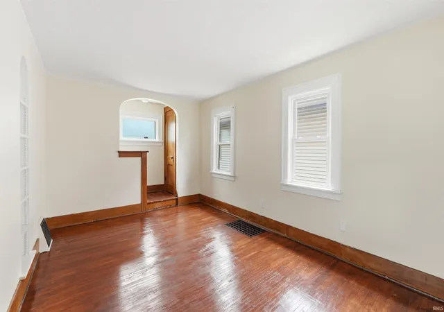 Photo 4 of Manufactured home for sale at 3405 Alexander St, Fort Wayne, IN 46806 | MLS# 202626942 | Listing updated on 2026-07-10
