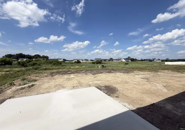 Photo 4 of Manufactured home for sale at 5018 Whittlebury Dr, Fort Wayne, IN 46818 | MLS# 202626945 | Listing updated on 2026-08-22