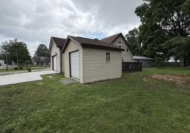 Homes for sale in Fremont, IN | 101 Ray Rd, Fremont, IN 46737 | MLS# 202626947