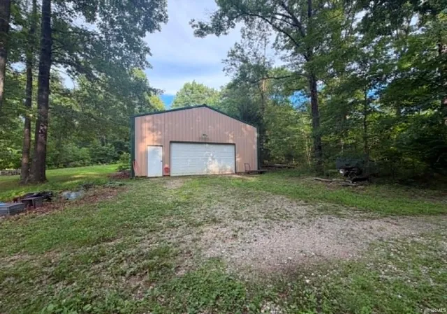 3rd image of 5655 S Dry Branch Rd, Bloomfield, IN 47424 | MLS# 202626949