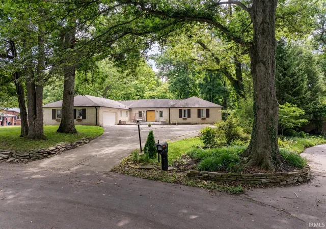 1st image of 14 Windridge St, Anderson, IN 46011 | MLS# 202626950
