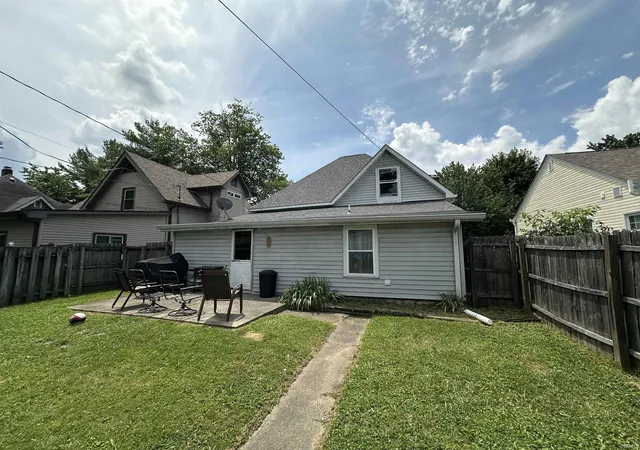 Photo 2 of Sale Pending at 226 N East St, Spencer, IN 47460 | MLS# 202626968 | Listing updated on 2026-09-24