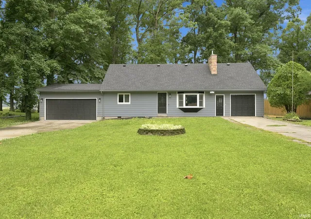 1st image of 18111 Faylor Dr, Huntertown, IN 46748 | MLS# 202626976