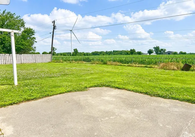 4th image of 3097 S State Rd 3 Hwy, Hartford City, IN 47348 | MLS# 202626983