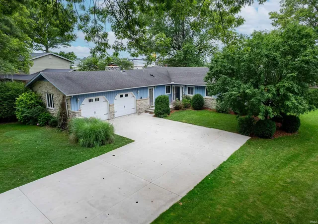 2nd image of 409 N Meadow Ln, Hartford City, IN 47348 | MLS# 202626984