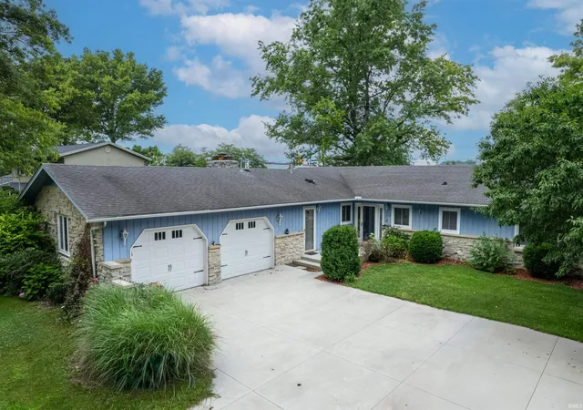 34th image of 409 N Meadow Ln, Hartford City, IN 47348 | MLS# 202626984