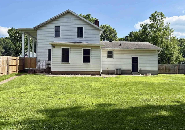 Photo 3 of Sale Pending at 58335 County Rd 105, Elkhart, IN 46517 | MLS# 202626986 | Listing updated on 2026-07-11
