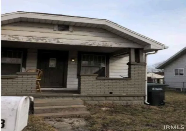 Homes for sale in Muncie, IN | 2408 S Mulberry St, Muncie, IN 47302 | MLS# 202626996
