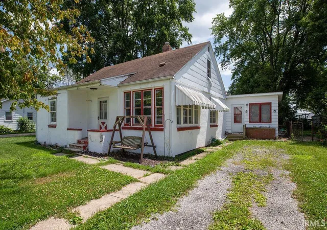 Homes for sale in Walkerton, IN | 307 Maple St, Walkerton, IN 46574 | MLS# 202627007