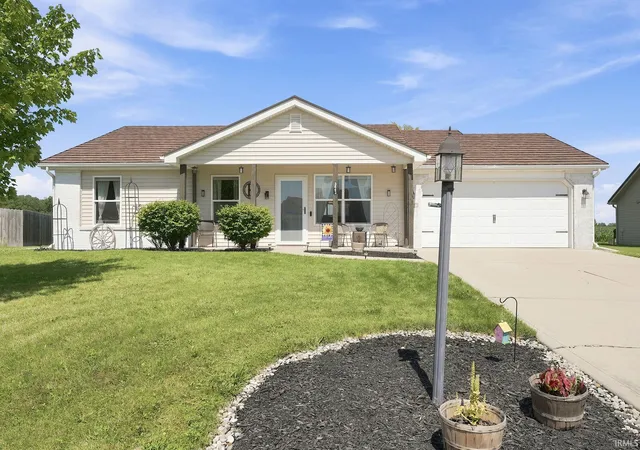 Homes for sale in Columbia City, IN | 3443 E Sherman St, Columbia City, IN 46725 | MLS# 202627020