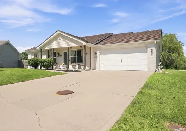 Homes for sale in Columbia City, IN | 3443 E Sherman St, Columbia City, IN 46725 | MLS# 202627020