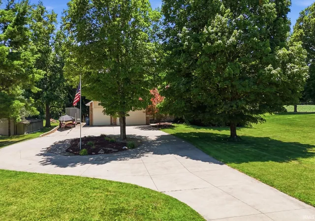 Photo 4 of Sale Pending at 12706 Leo Rd, Fort Wayne, IN 46845 | MLS# 202627021 | Listing updated on 2026-07-13