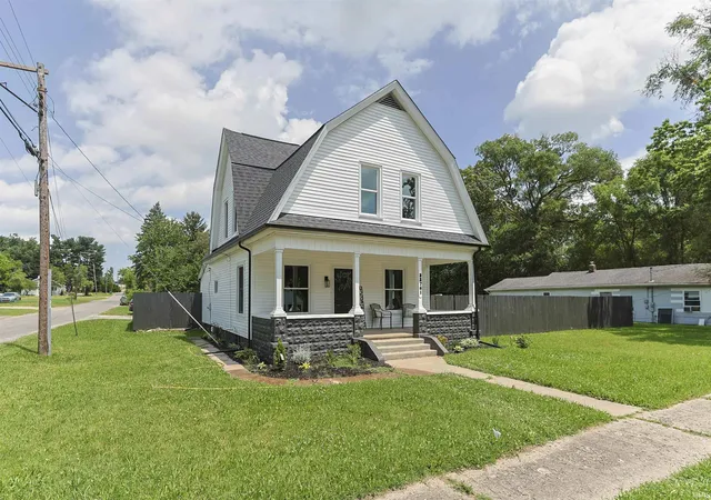 Photo 2 of Manufactured home for sale at 22761 Ardmore Trl, South Bend, IN 46628 | MLS# 202627022 | Listing updated on 2026-09-01