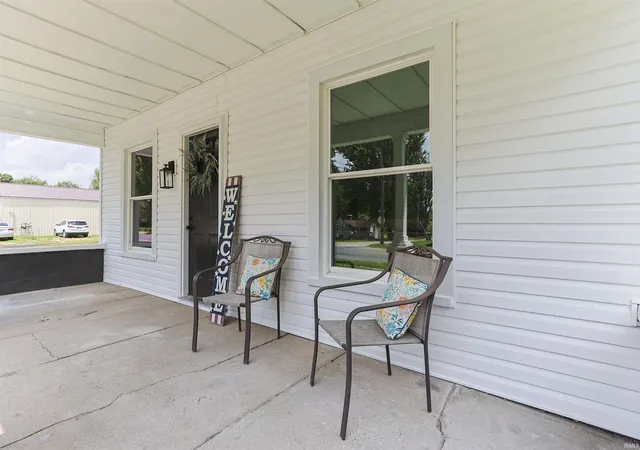 Photo 3 of Manufactured home for sale at 22761 Ardmore Trl, South Bend, IN 46628 | MLS# 202627022 | Listing updated on 2026-09-01