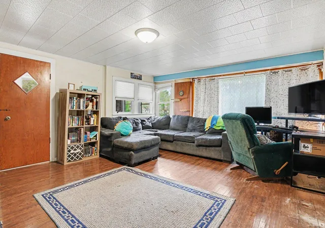 Photo 4 of Sale Pending at 205 N West St, Milford, IN 46542 | MLS# 202627027 | Listing updated on 2026-09-15
