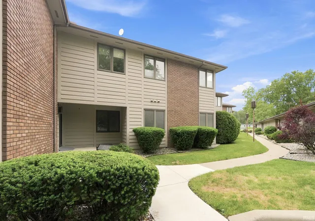 Homes for sale in Fremont, IN | 4980 N 300 W Rd #Unit 9, Fremont, IN 46737 | MLS# 202627028